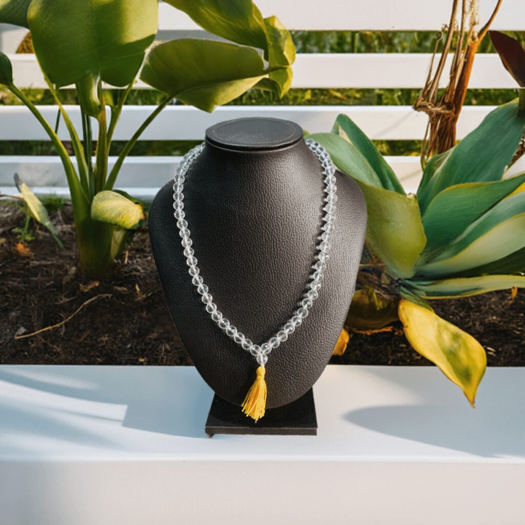 Sphatik Diamond cut mala